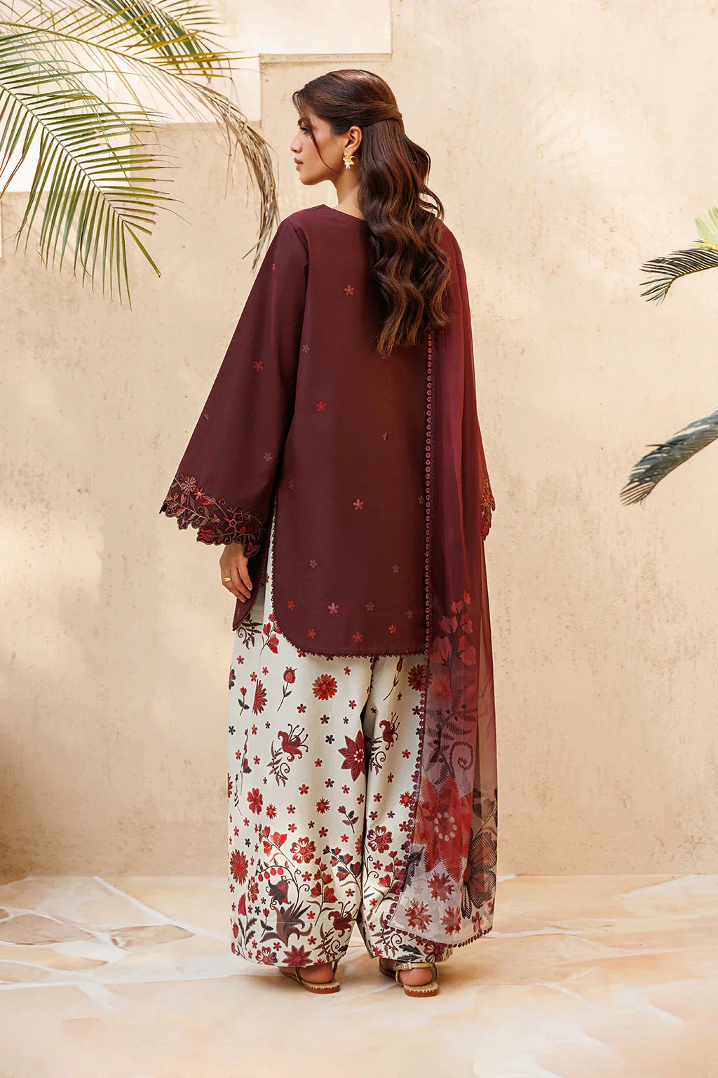 Rp1198Summer - 3PC Lawn Embroidered Suit