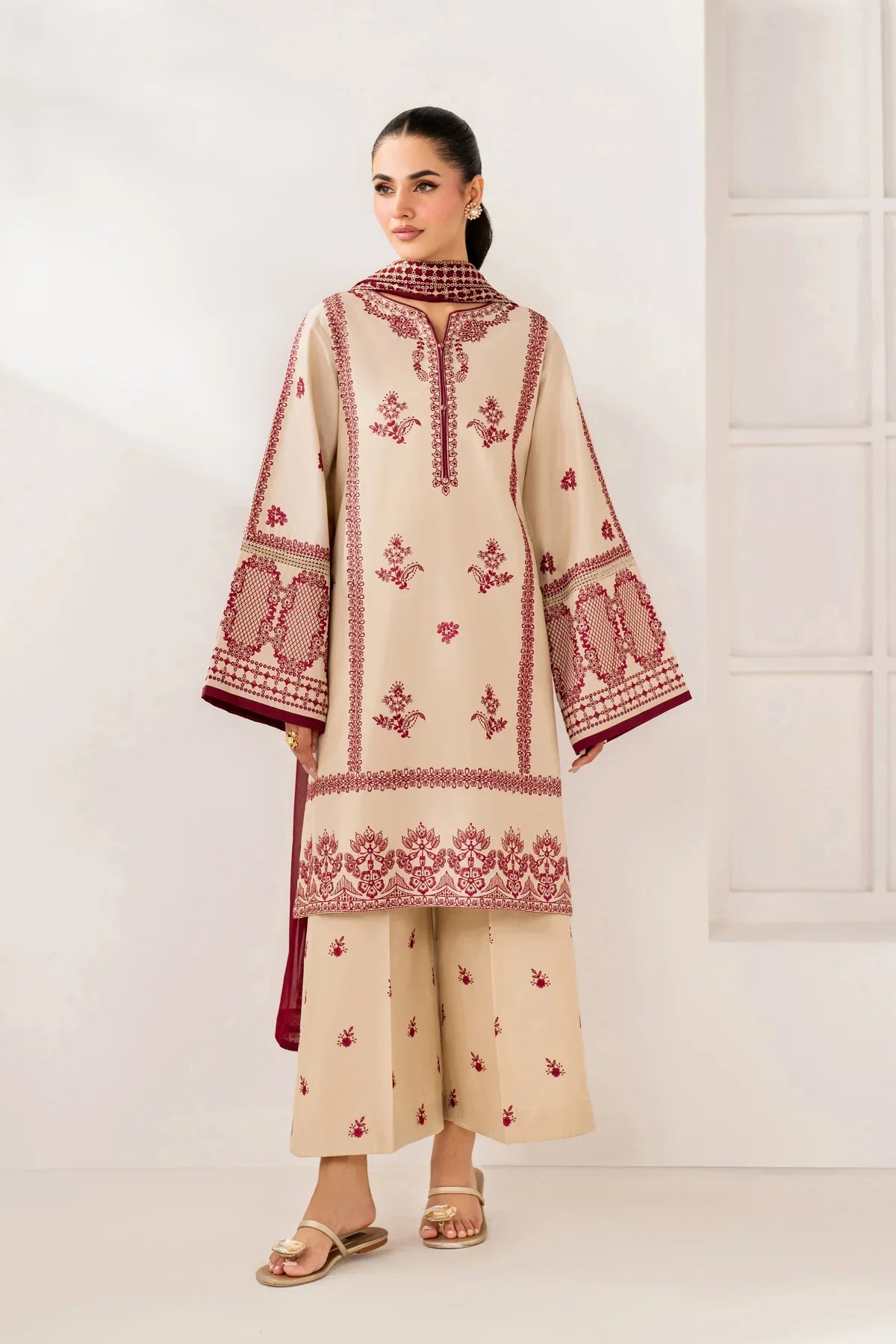 Rp1201Summer-3PC Lawn Embroidered Suit