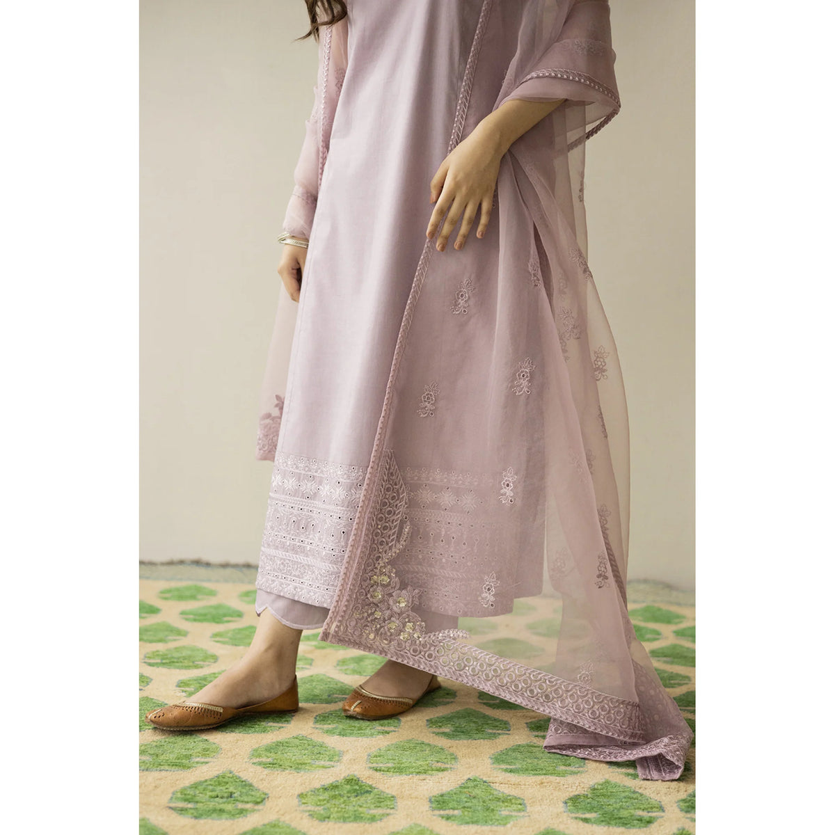 RP1178Summer 3PC Lawn Embroidered Suit