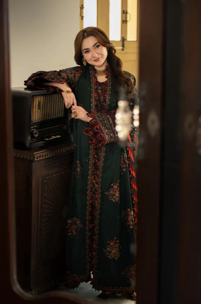 RP1203Summer 3PC Lawn Embroidered Suit