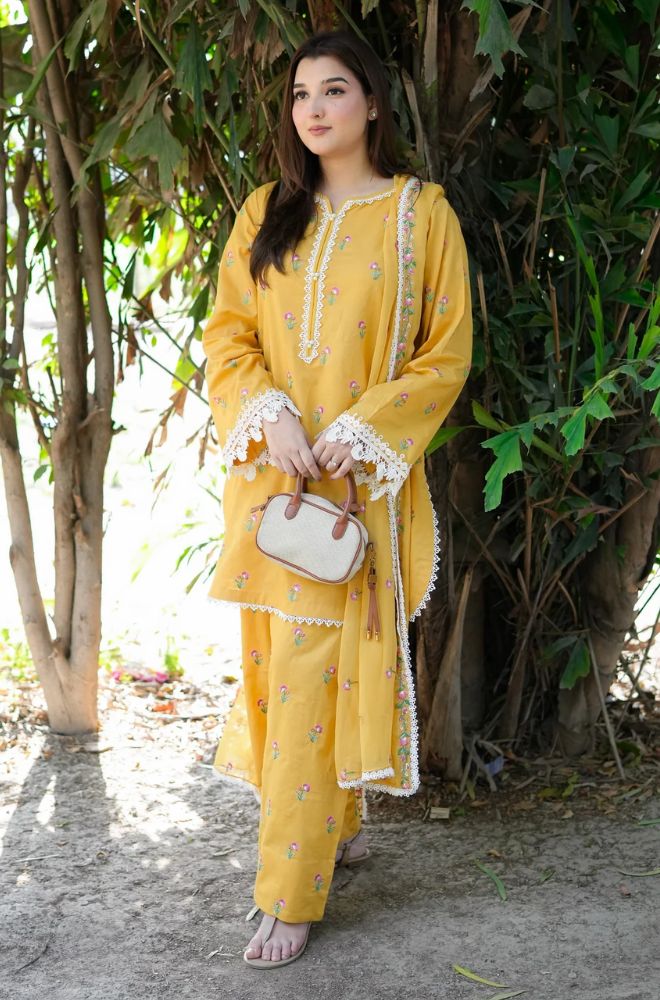 RP1204Summer 3PC Lawn Embroidered Suit