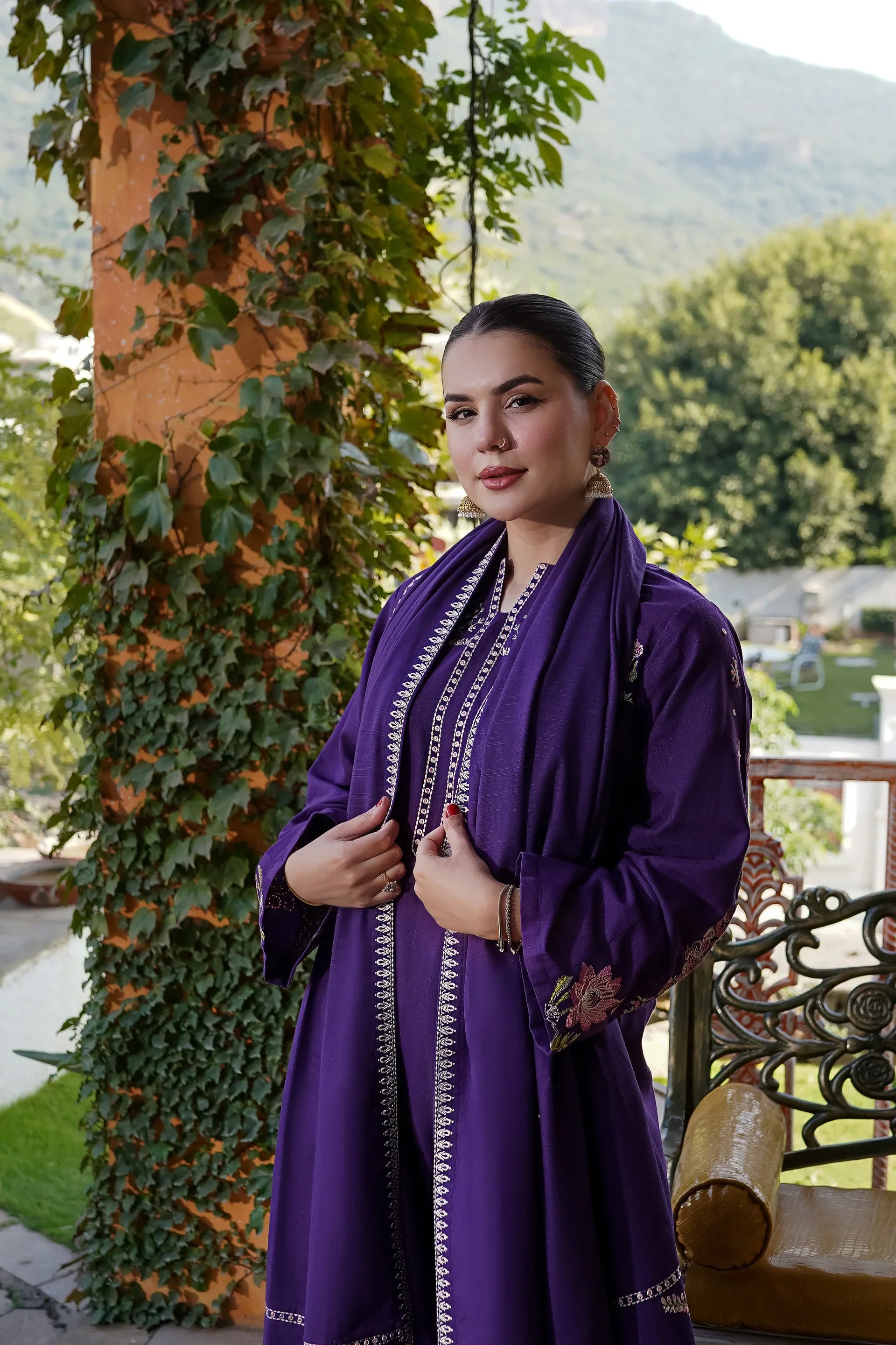 Rp33151- Urge - Winter 3PC Dhanak Embroidered Suit