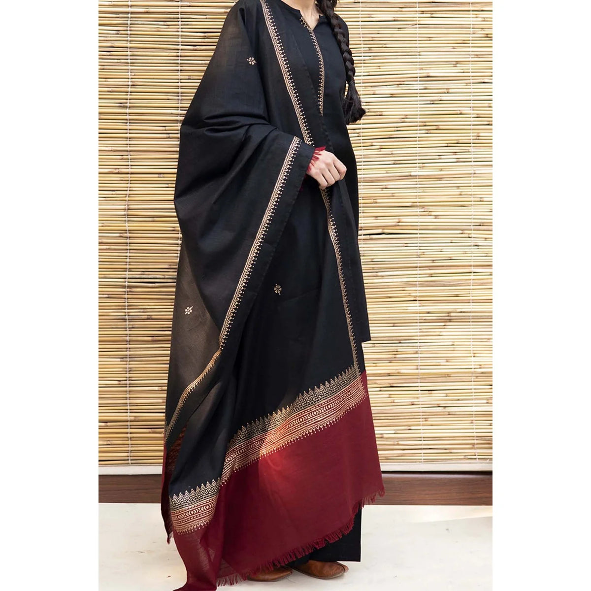 RP555WINTER 3PC Dhanak suit with Embroidered Shawll