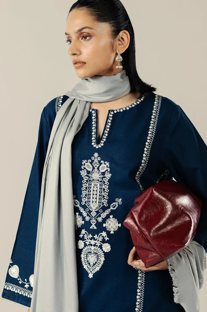 Rp33122- Zara Shahjahan - Winter 3PC Dhanak Embroidered Suit