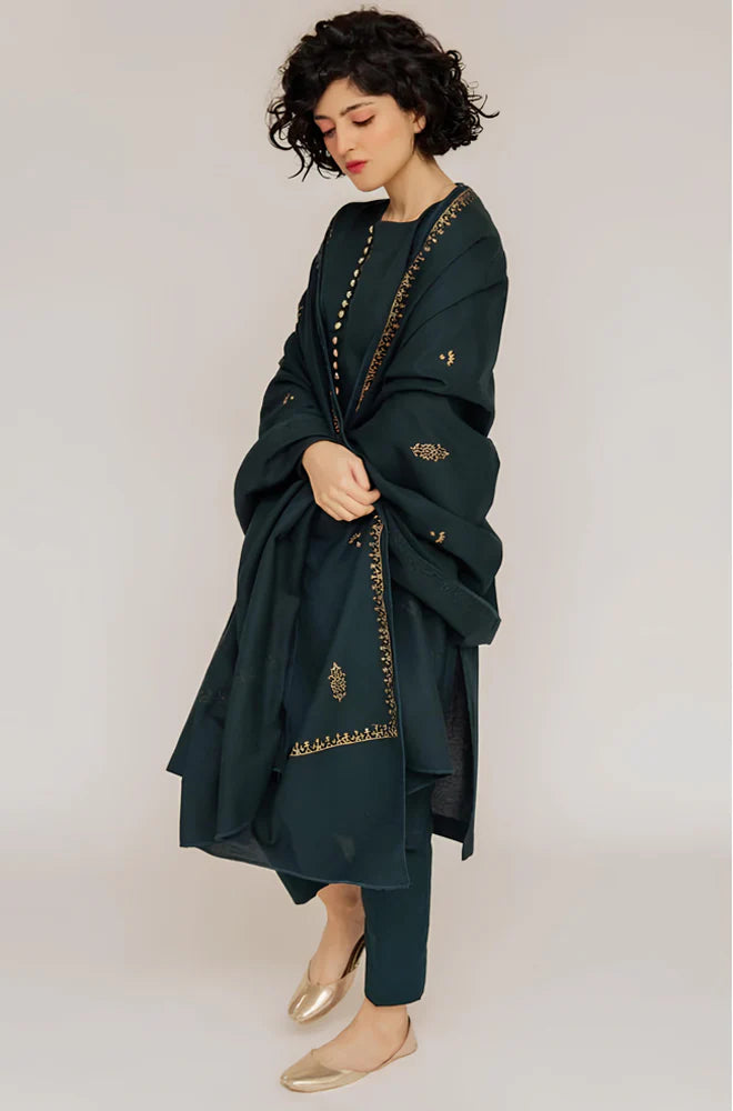 Rp566-WINTER 3PC Dhannak Embroidered Suit with Dhanak Embroidered Shawll